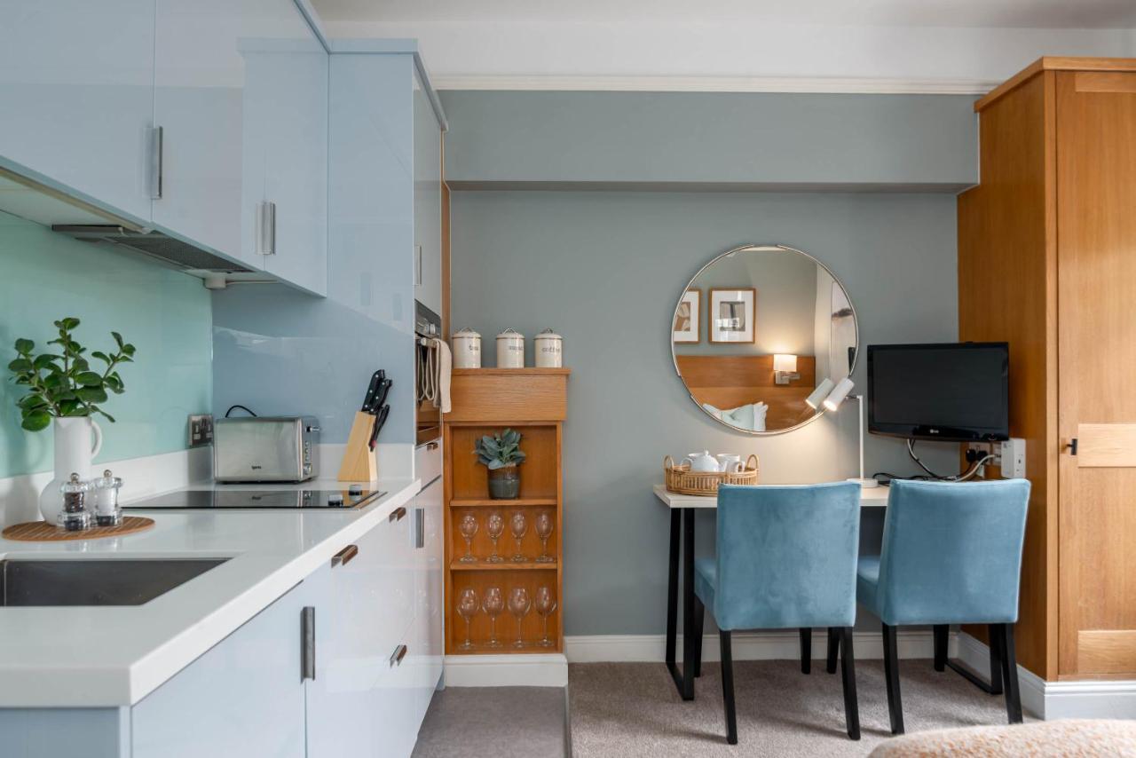 Апартаменты 5 Doughty Street Лондон Экстерьер фото