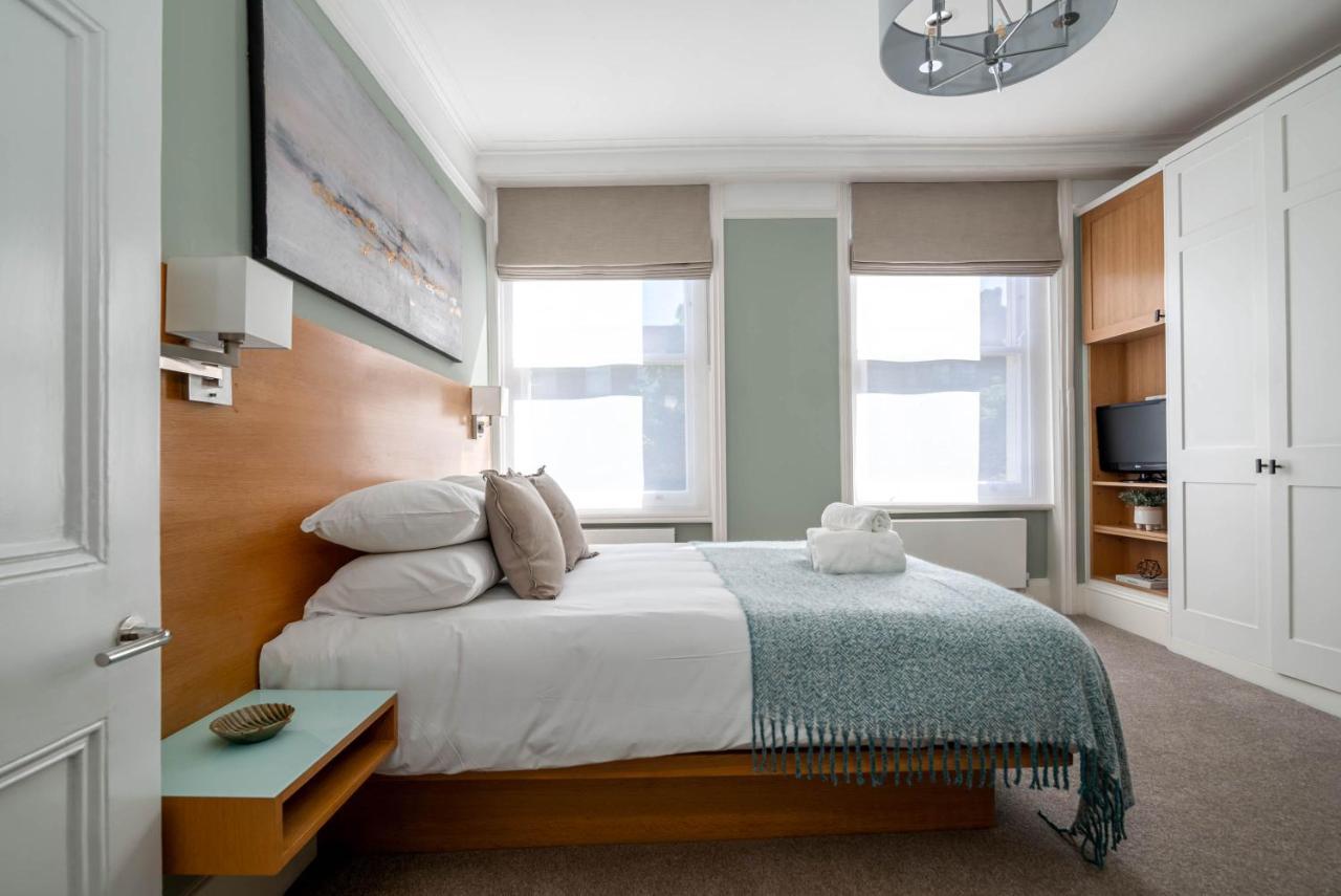 Апартаменты 5 Doughty Street Лондон Экстерьер фото