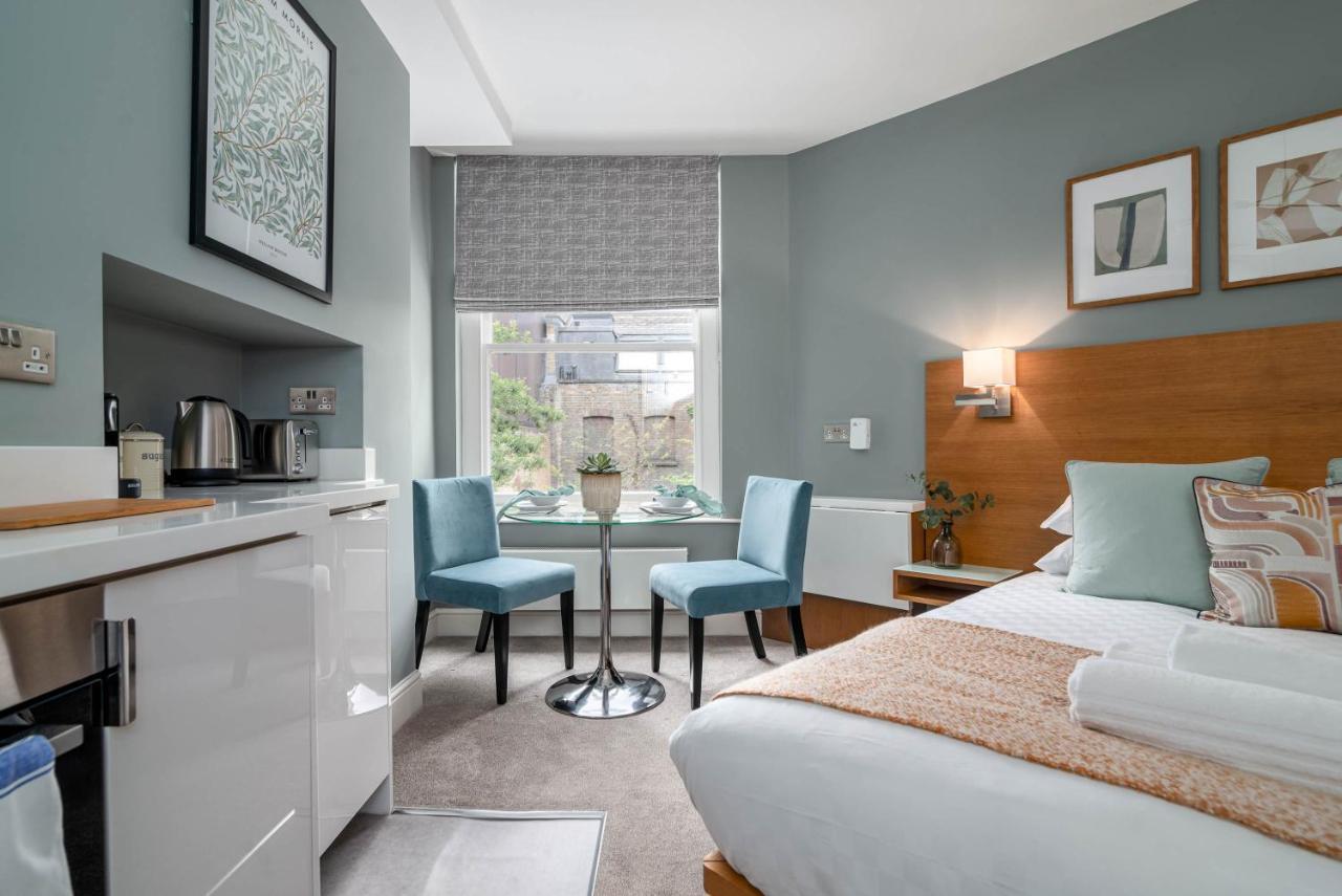 Апартаменты 5 Doughty Street Лондон Экстерьер фото